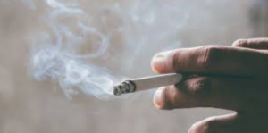 সিগারেট খাওয়া পিক ছেলেদের